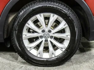 Volkswagen  6