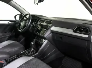 Volkswagen  7