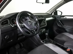 Volkswagen  9