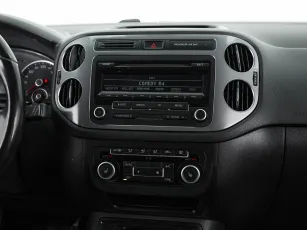 Volkswagen  13