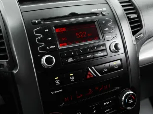 Kia  14