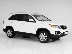 Kia  3