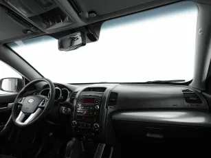 Kia  8