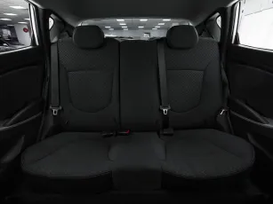 Hyundai  16