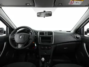 Renault  8