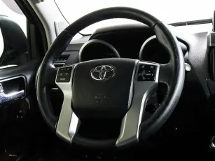 Toyota  11