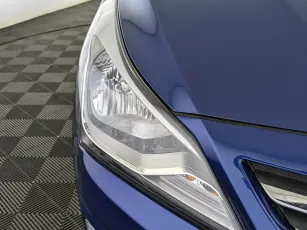 Hyundai  7
