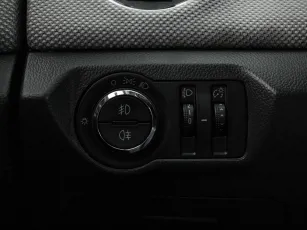 Chevrolet  12
