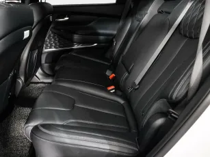 Hyundai  10