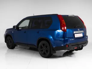Nissan  4