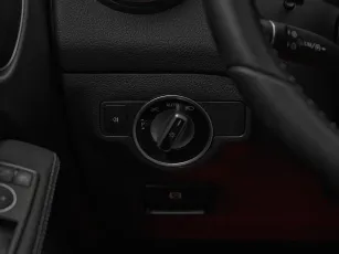 Mercedes-Benz  14