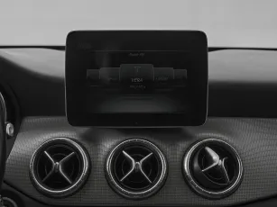 Mercedes-Benz  16
