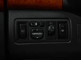 Toyota  11