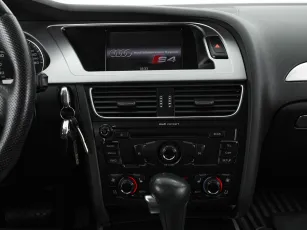 Audi  17