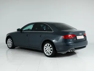 Audi  5