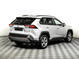 Toyota  5