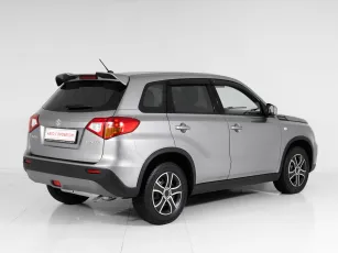 Suzuki  4