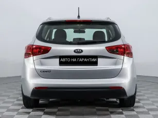 Kia  6