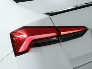 Skoda  8
