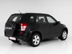 Suzuki  4