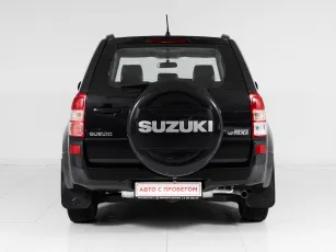 Suzuki  6