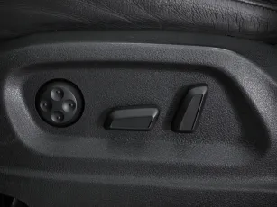 Audi  13