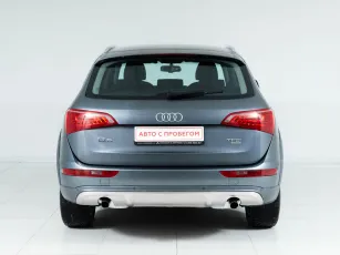 Audi  6