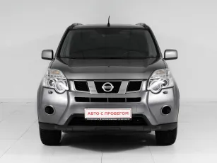 Nissan  2