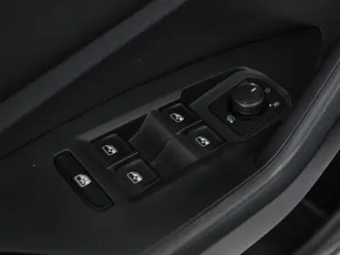 Volkswagen  12
