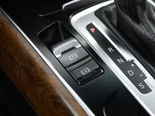 Audi  17