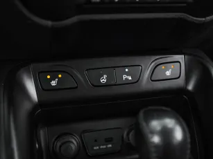 Hyundai  15