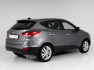 Hyundai  4