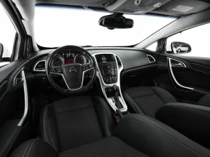 Opel  10