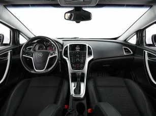 Opel  8