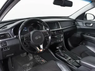 Kia  11