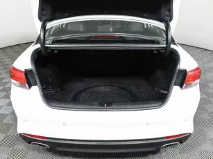 Kia  16