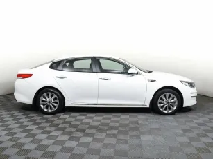 Kia  4