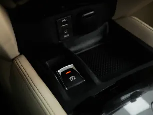 Nissan  13