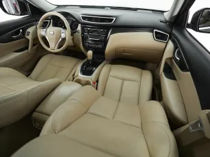 Nissan  9