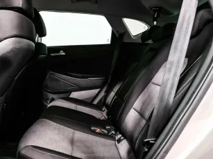 Hyundai  11