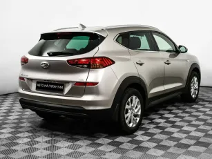 Hyundai  5