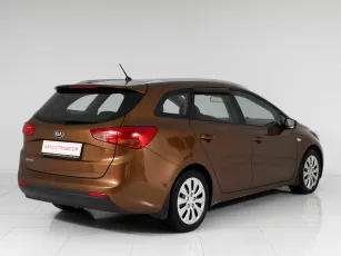 Kia  5