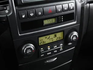 Kia  12