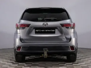 Toyota  4