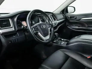 Toyota  7