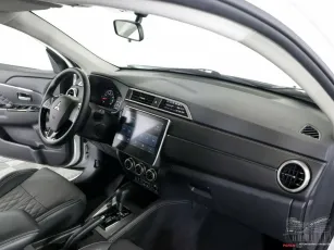 Mitsubishi  5