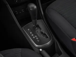 Hyundai  17