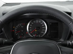 Toyota  17