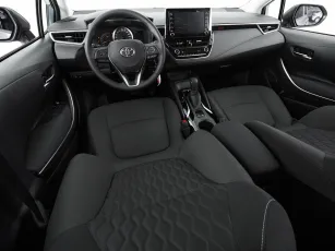 Toyota  9