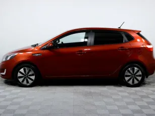 Kia  3